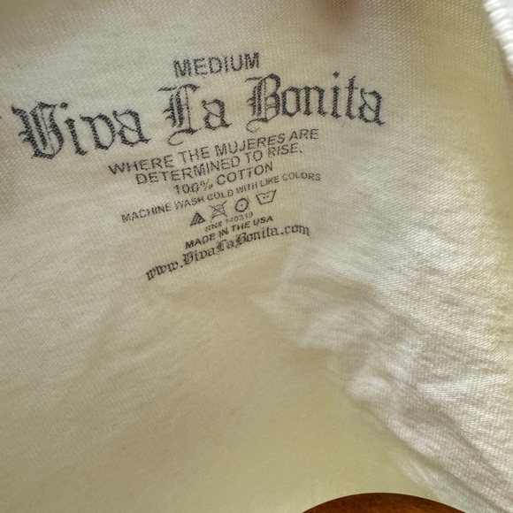 NWT Viva La Bonita Where the Mujeres Dream Big tshirt size M - Picture 4 of 5